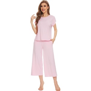 image:imageWiWi Womens Pajamas Sets Bamboo Viscose Short Sleeve Top with Capri Pants Super Soft Lounge Cooling Sleepwear Pjs SXXLBpink